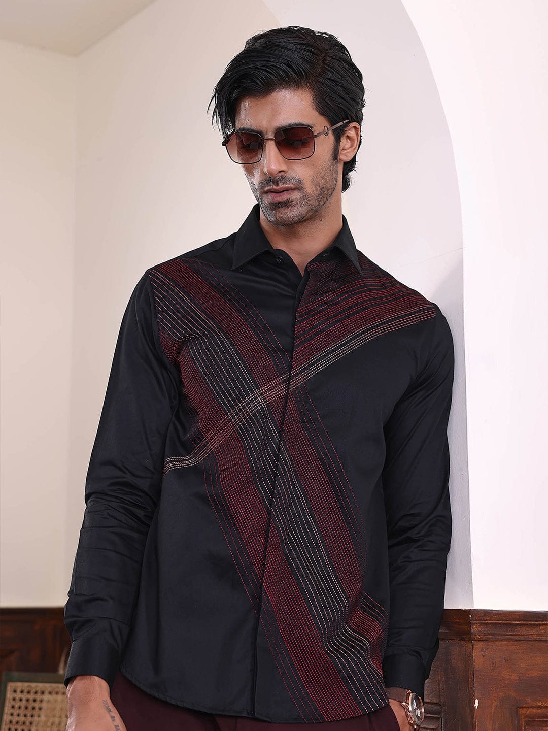 Abkasa Men Black Collar Shirt