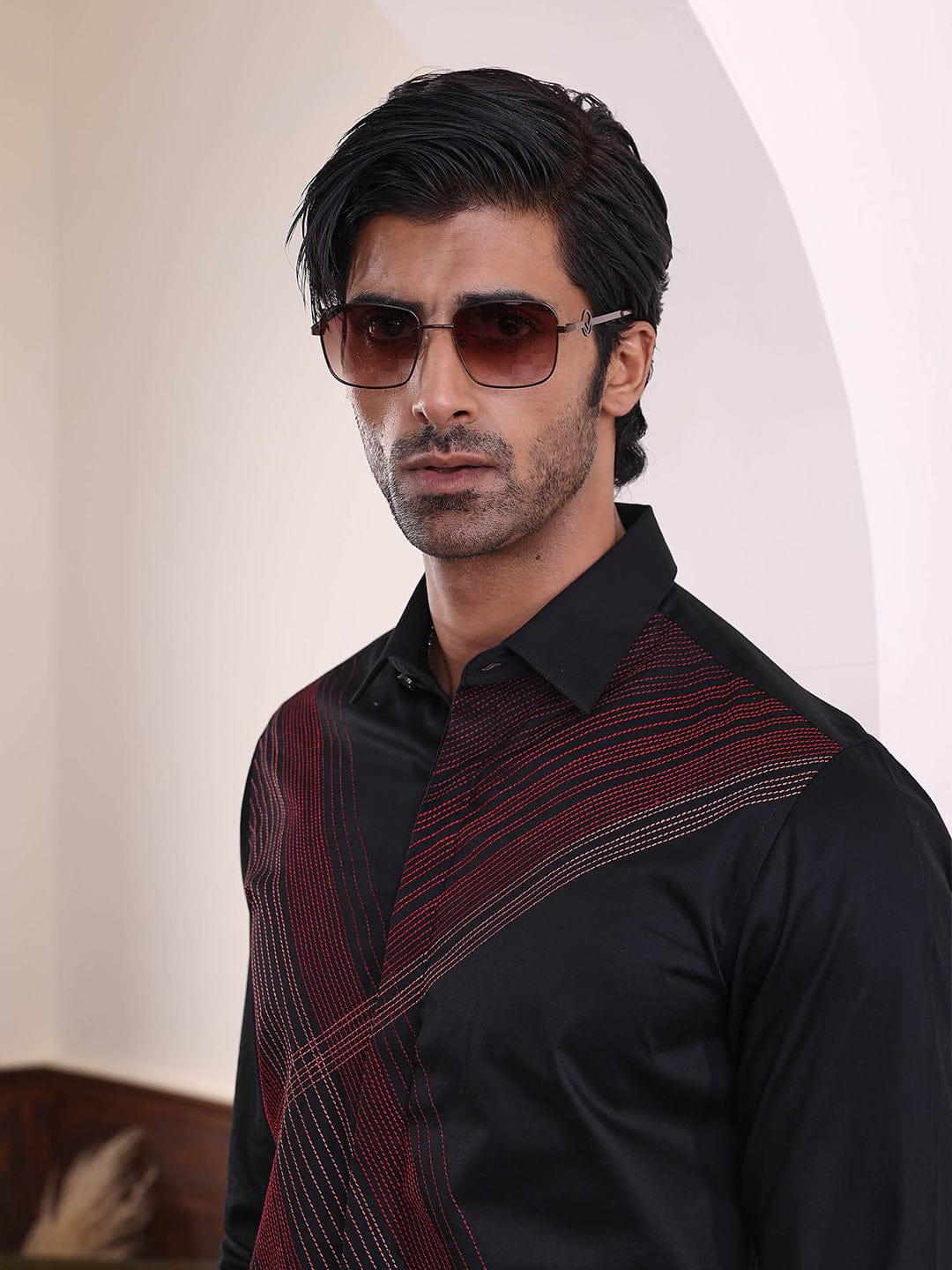 Abkasa Men Black Collar Shirt