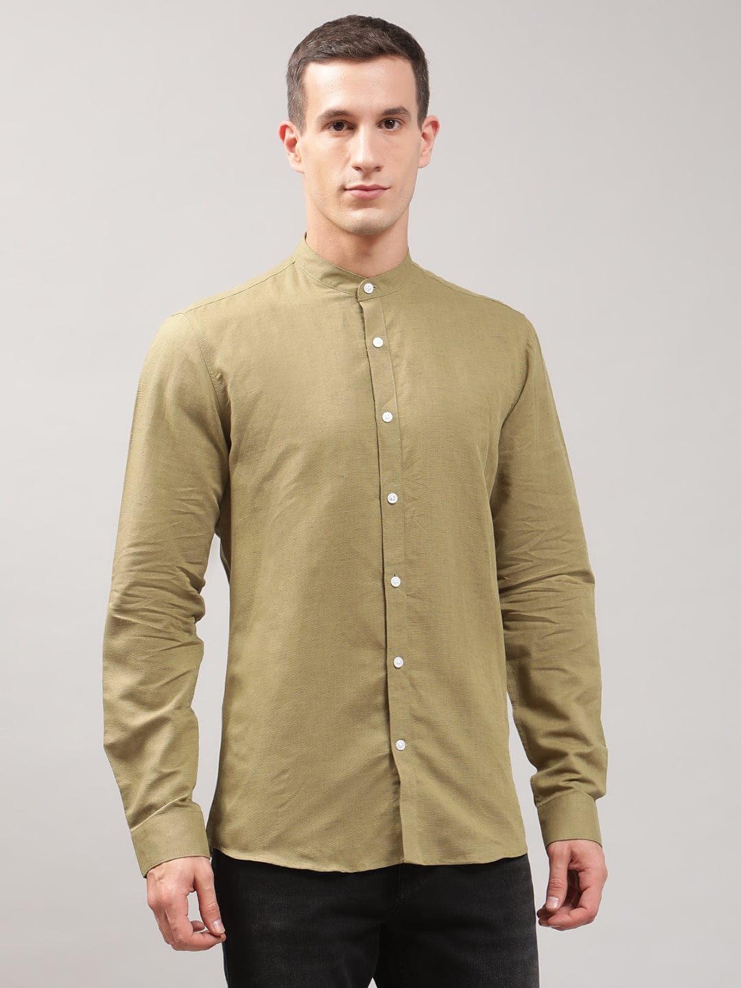 Lindbergh Men Solid Mandarin Collar Shirt