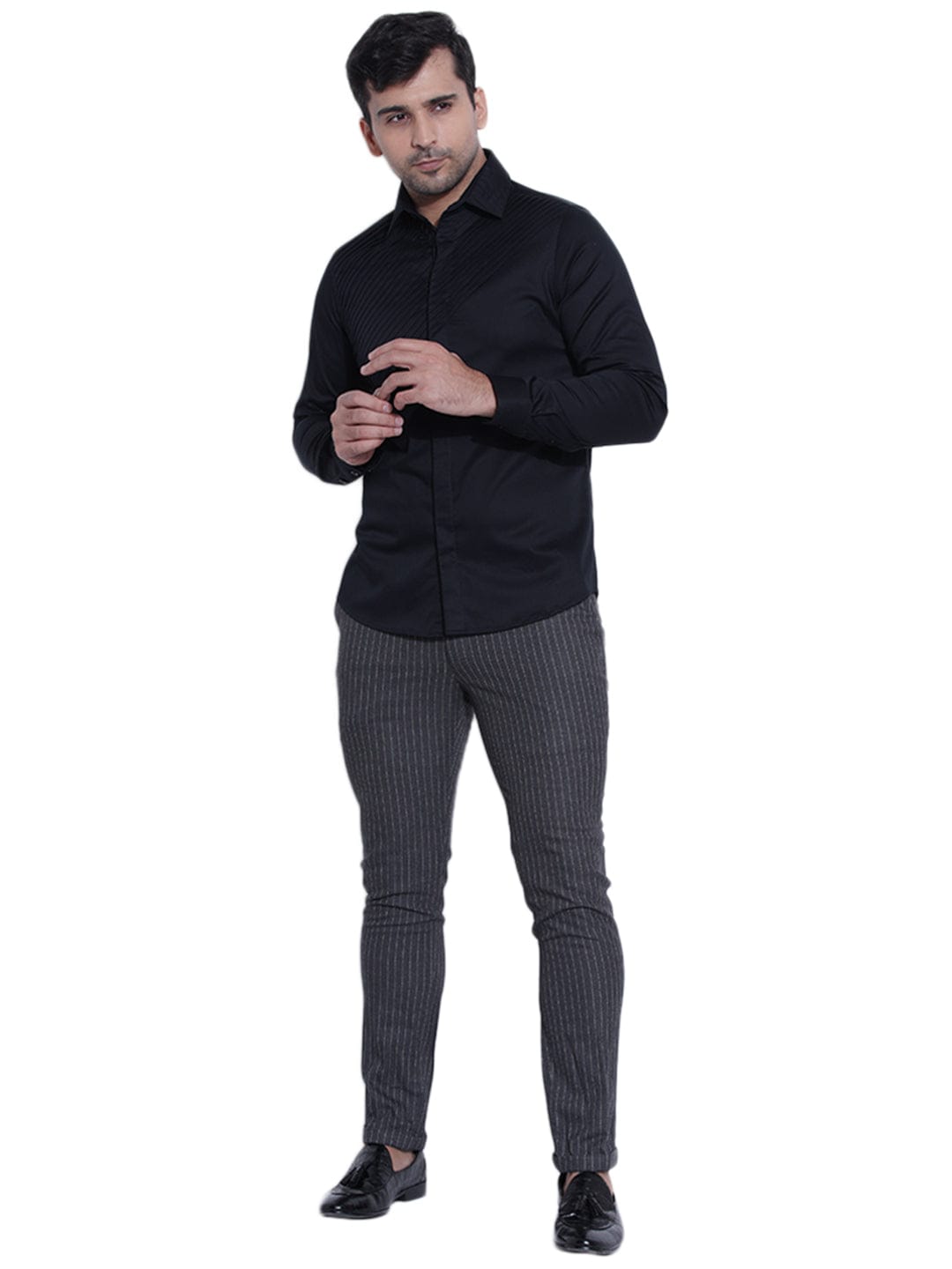 Abkasa Men Black Pleats Collar Shirt