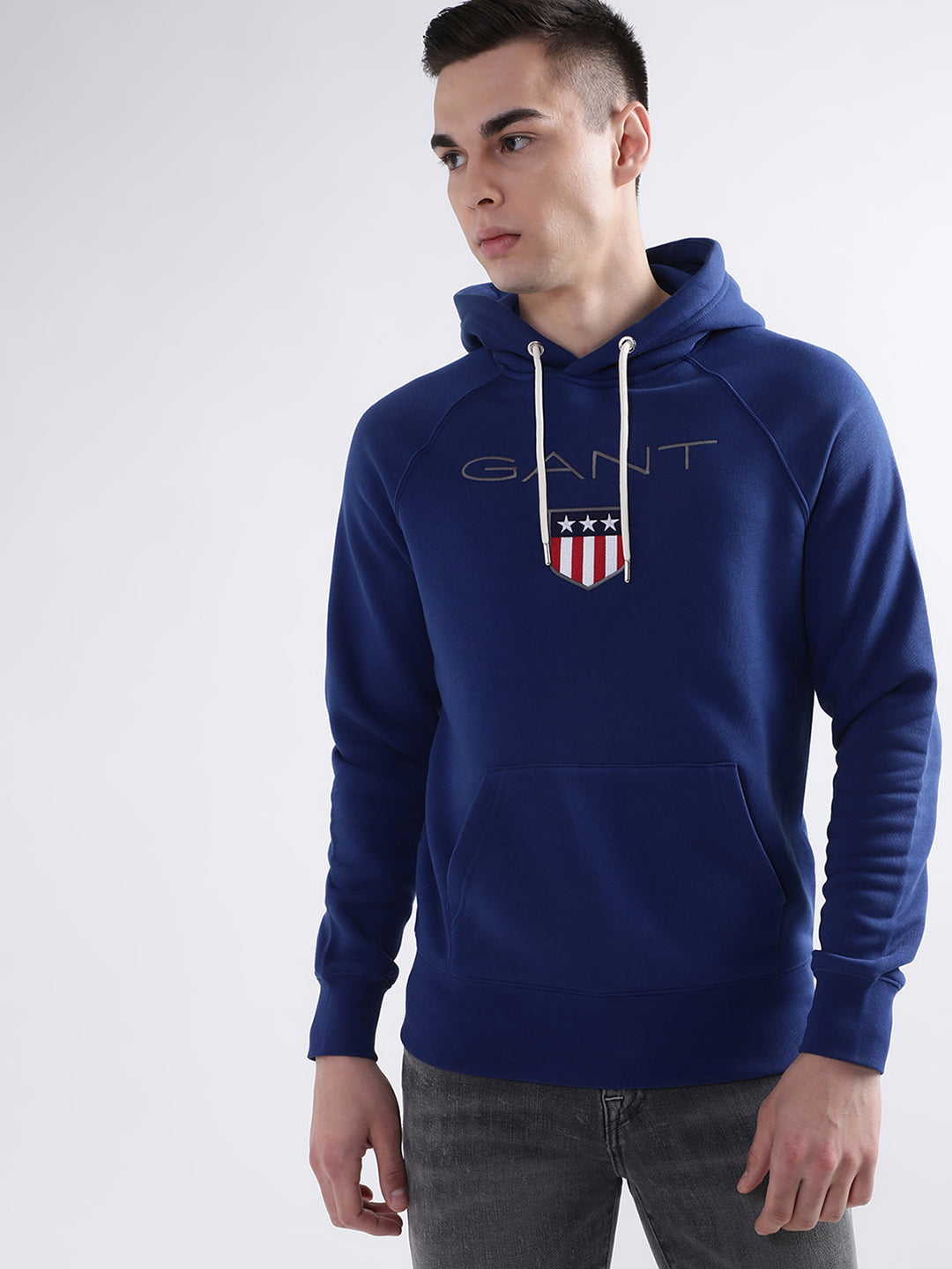 Shop Gant Men Blue Solid Hooded Sweatshirt Online – Iconic India