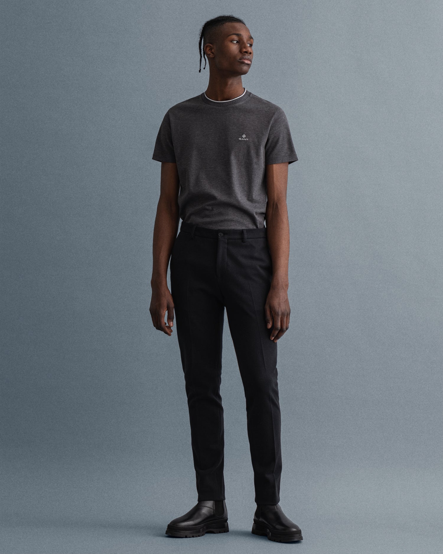 Gant Men Black Solid Regular Fit Trouser