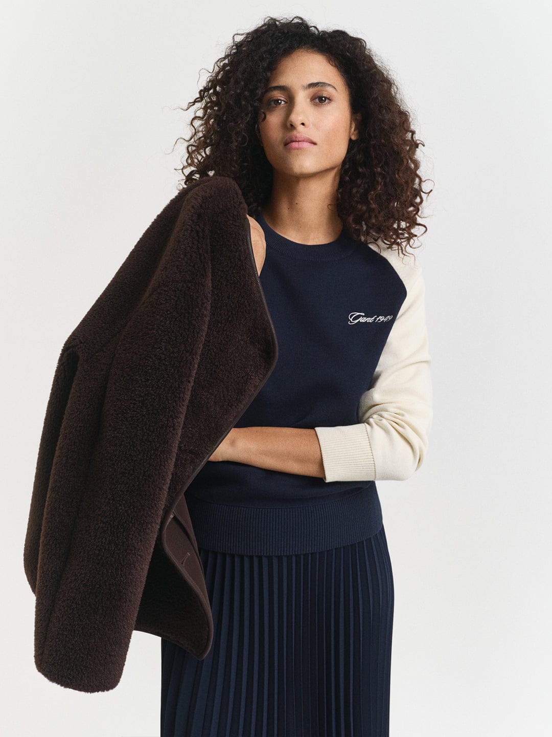 Gant Women Blue Coloublocked Crew Neck Sweater