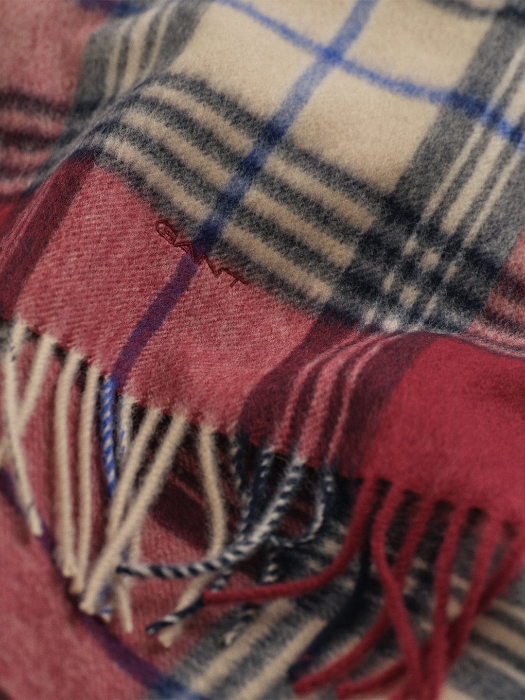 Gant Men Red Checks Scarf