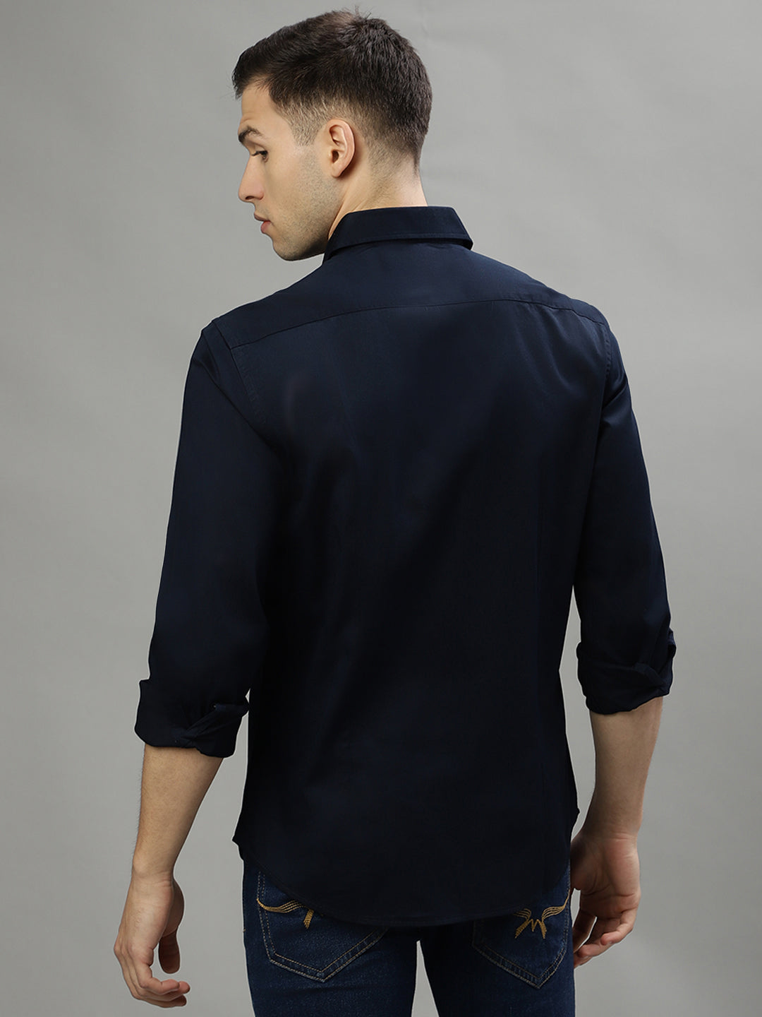 Iconic Men Navy Blue Solid Spread Collar Full Sleeves Shirt