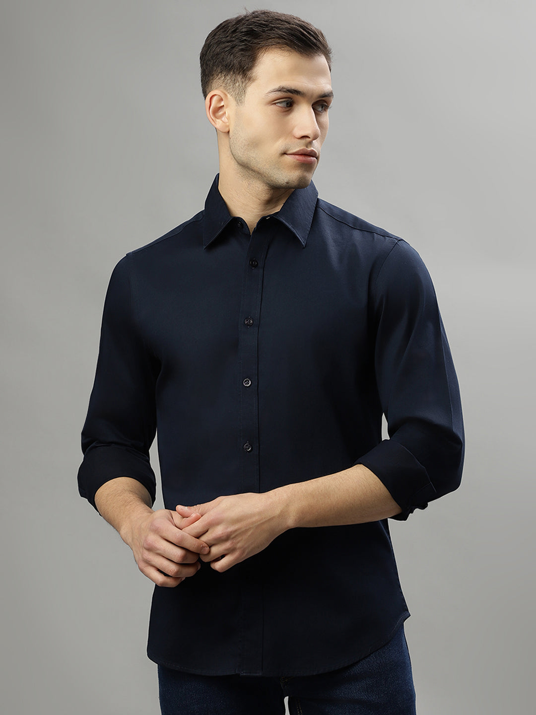 Iconic Men Navy Blue Solid Spread Collar Full Sleeves Shirt