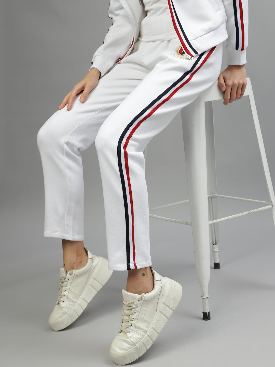 Iconic Women White Solid Regular Fit Mid-Rise Track Pants