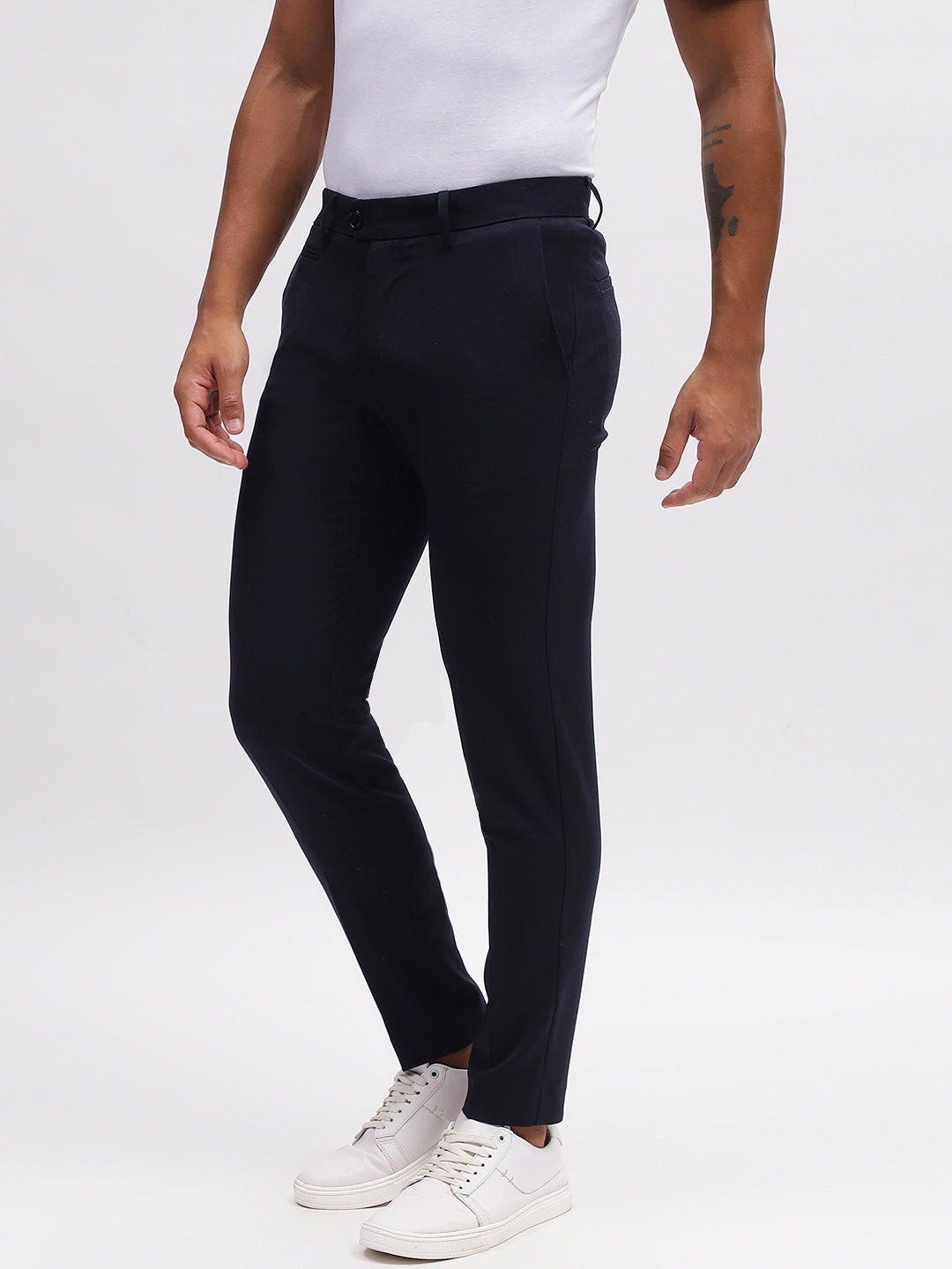 Lindbergh Men Navy Blue Solid Slim Fit Trouser