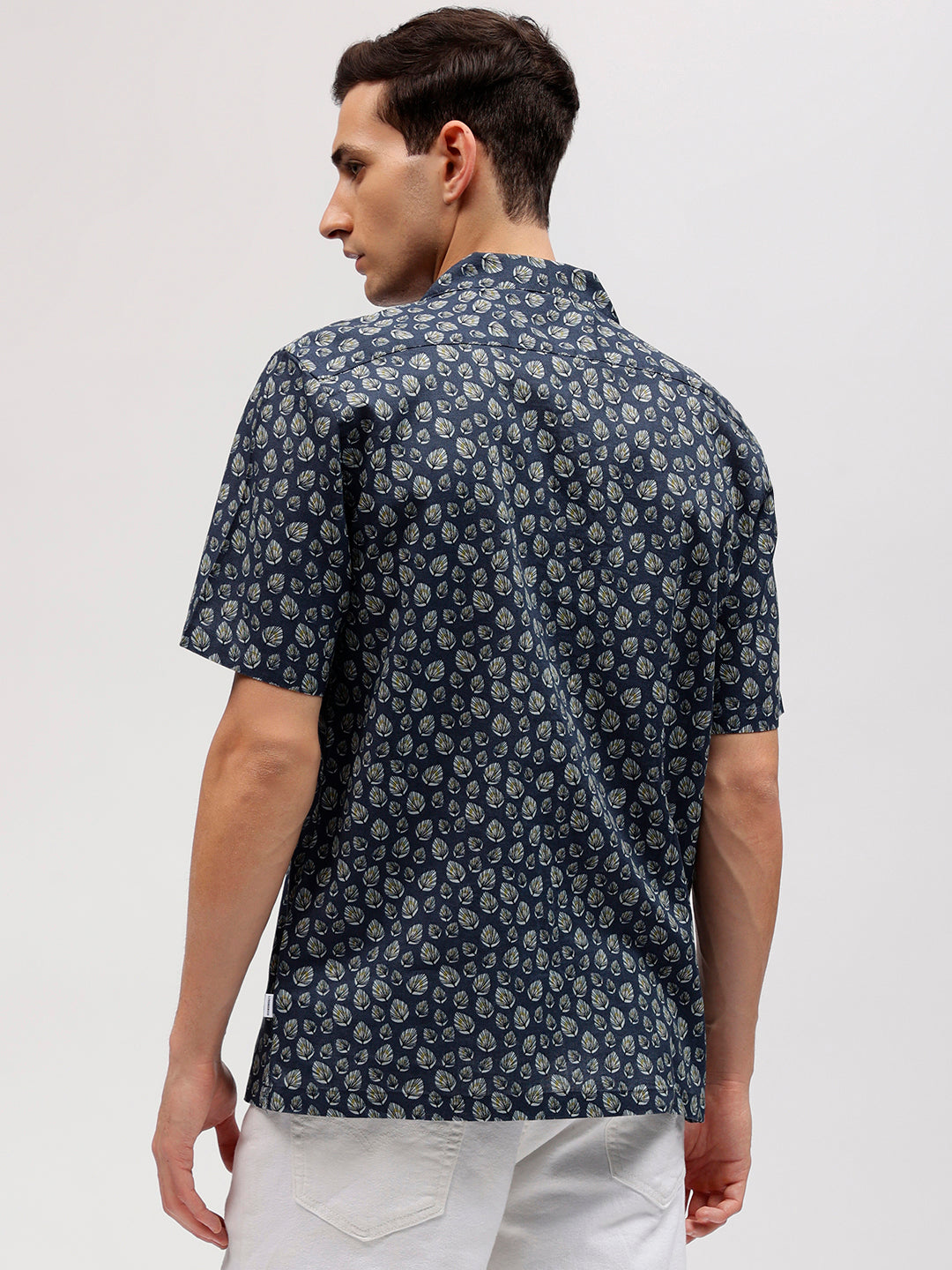 Lindbergh Men Blue Printed Resort Collar Short Sleeves Shirt