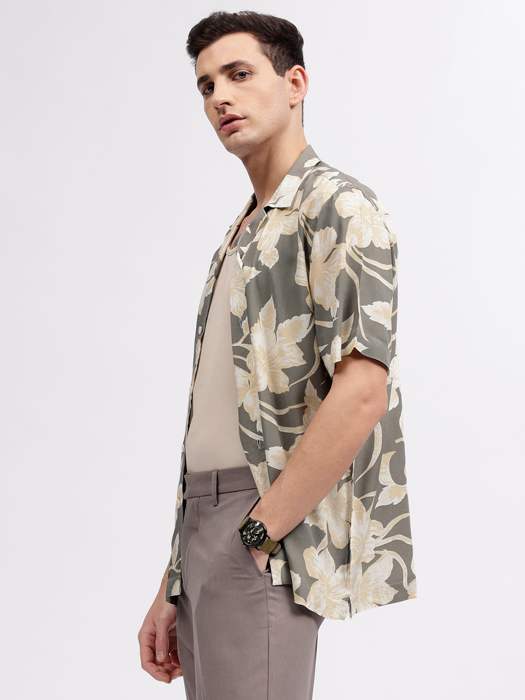 Lindbergh Men Green Floral Print Resort Collar Short Sleeves Shirt