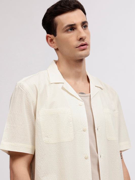 Lindbergh Men Cream Solid Resort Collar Short Sleeves Shirt
