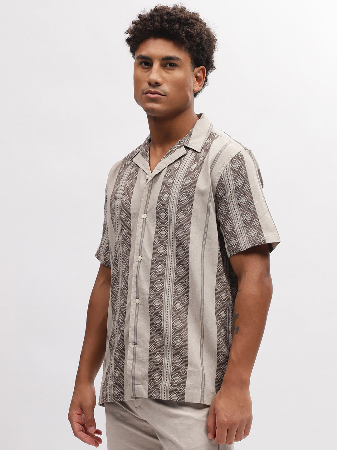 Lindbergh Men Brown Striped Resort Collar Short Sleeves Shirt