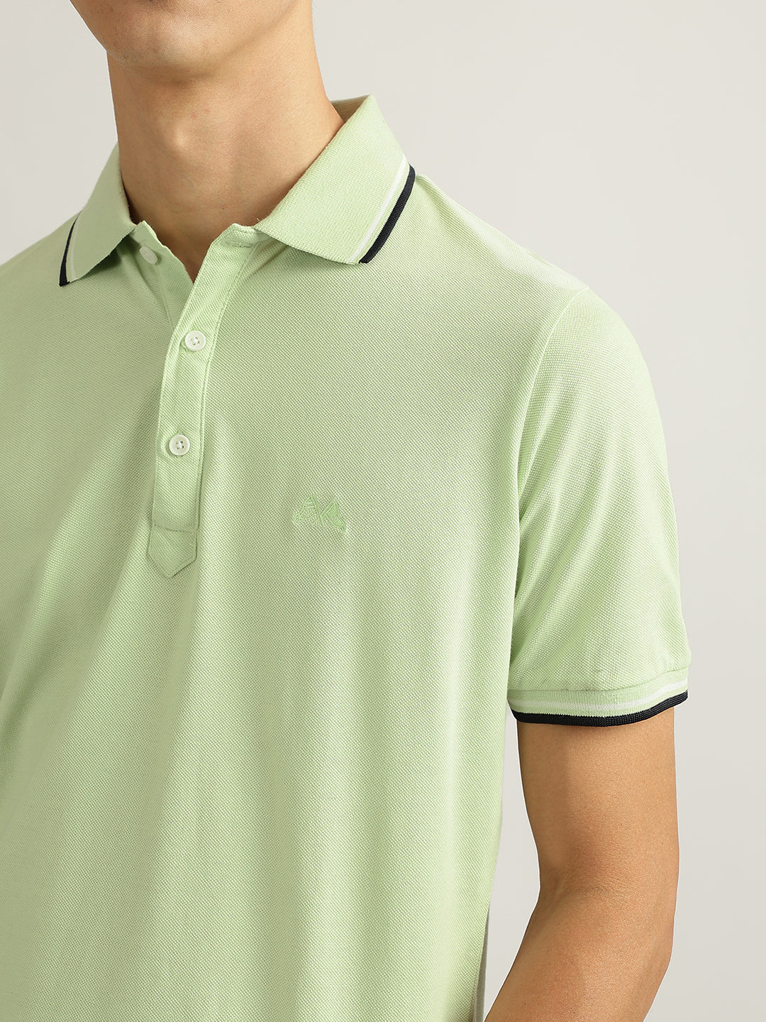 Lindbergh Men Green Solid Collared Short Sleeves Polo Tshirt