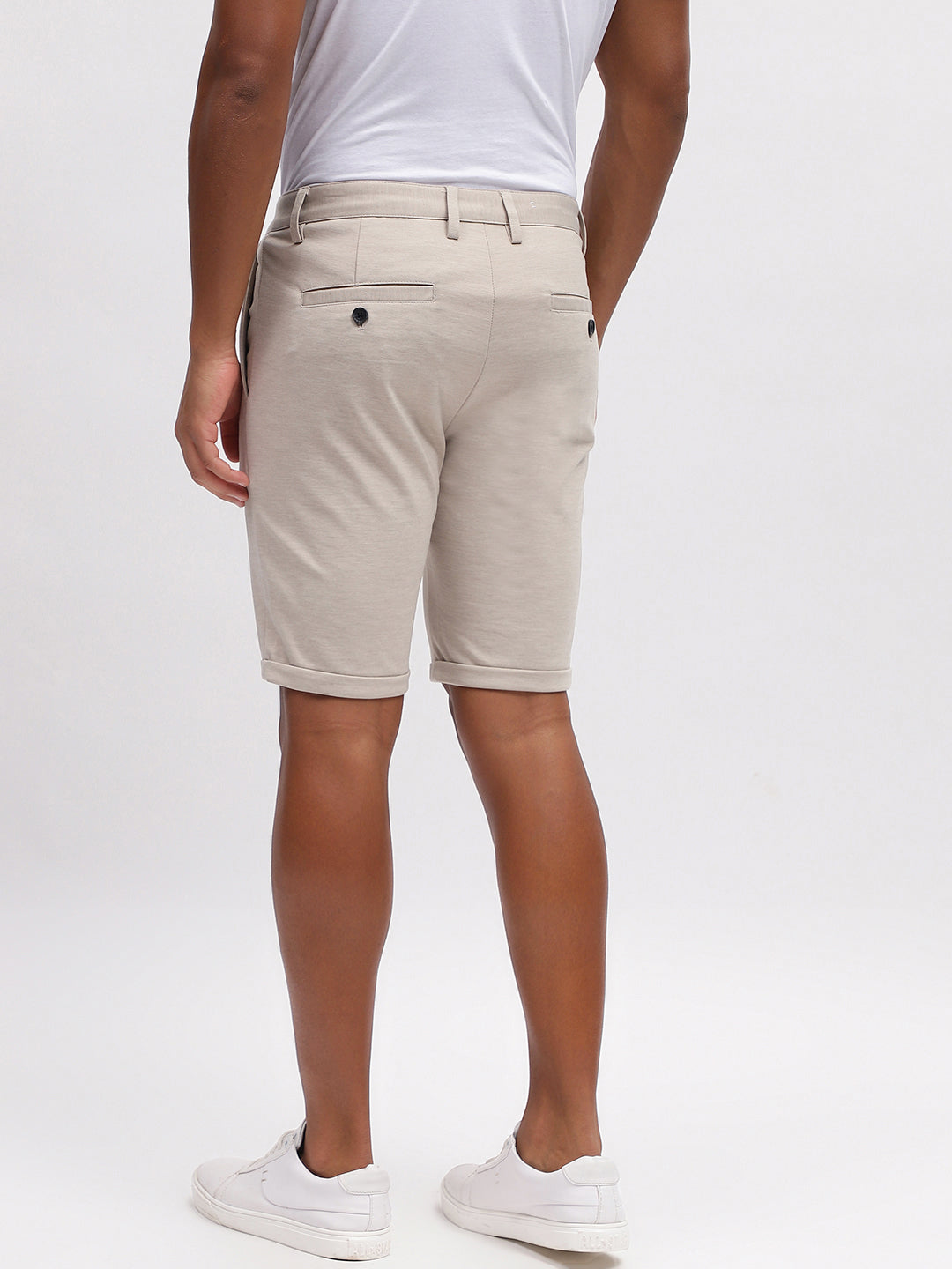 Lindbergh Men White Solid Regular Fit Shorts