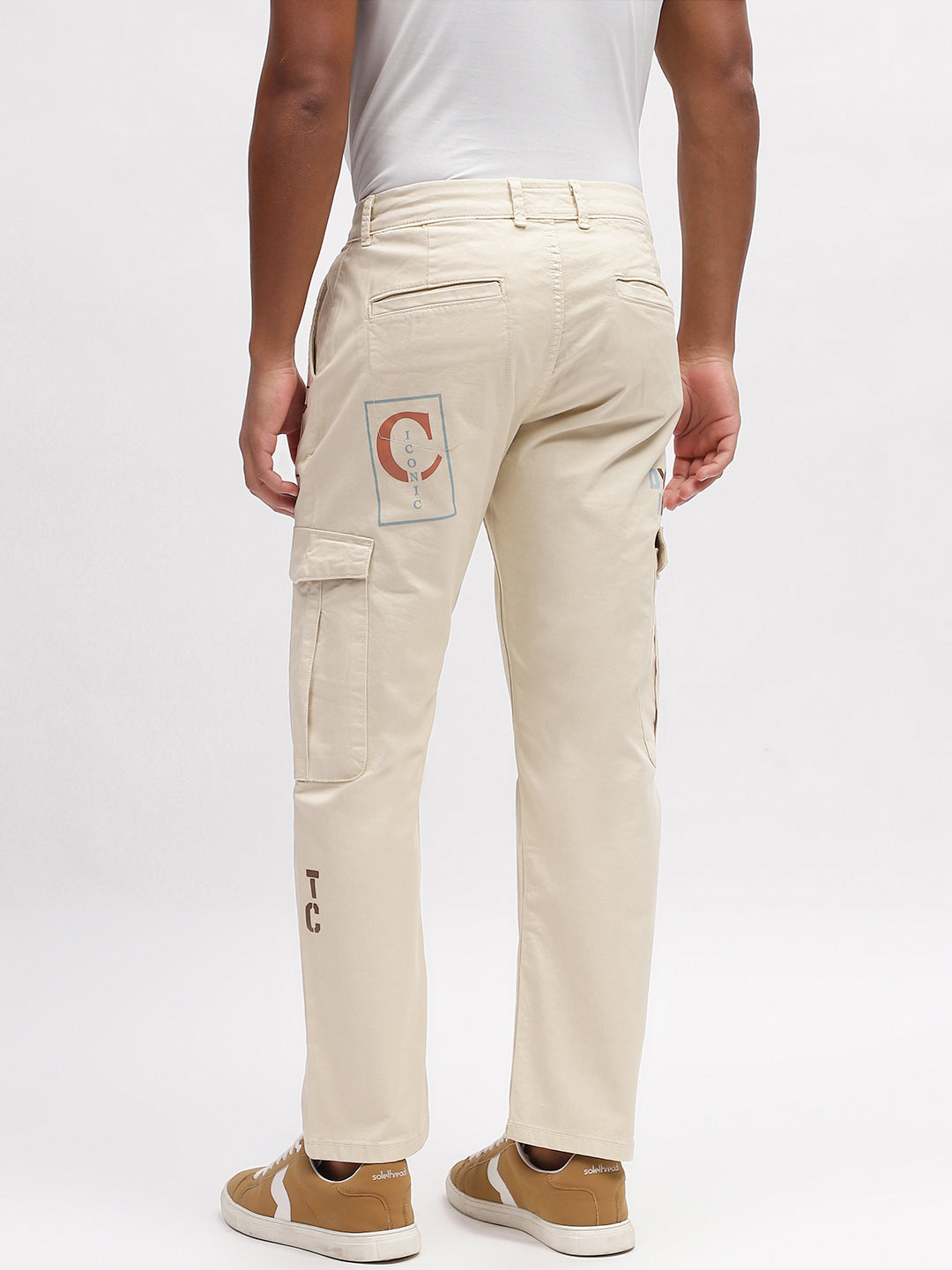 Iconic Men Beige Solid Relaxed Fit Trouser