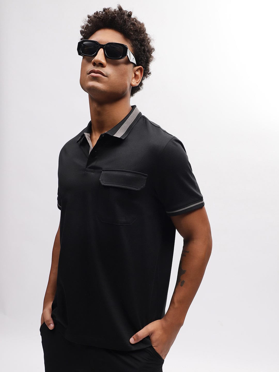 Iconic Men Black Polo Polo Tshirt