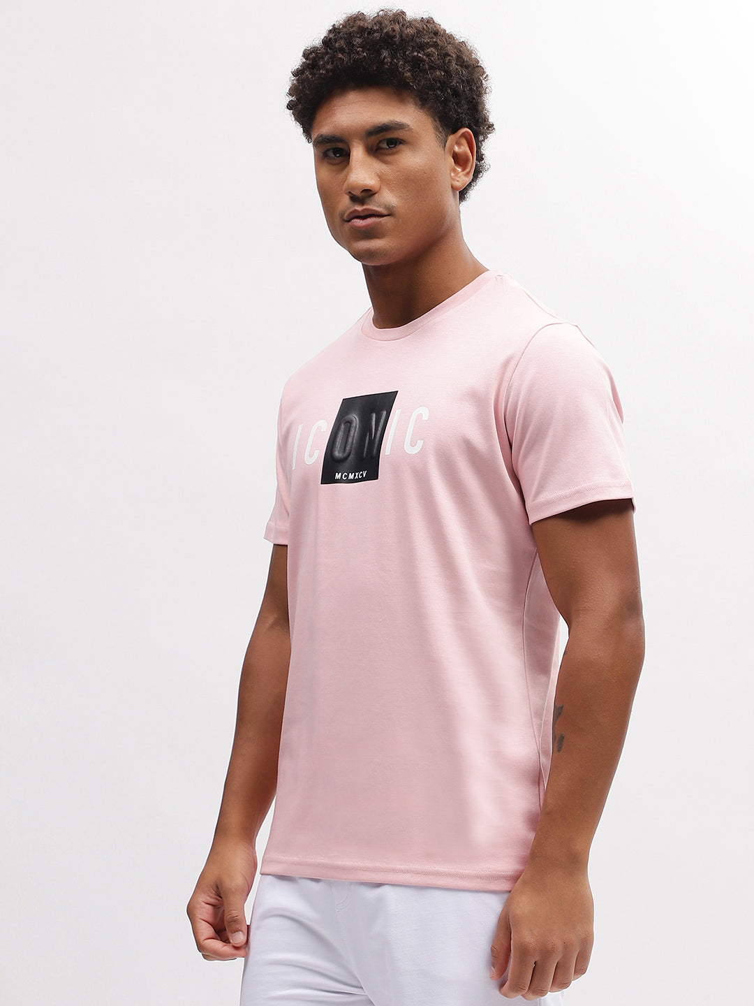 Iconic Men Pink Solid Round Neck Short Sleeves T-Shirt