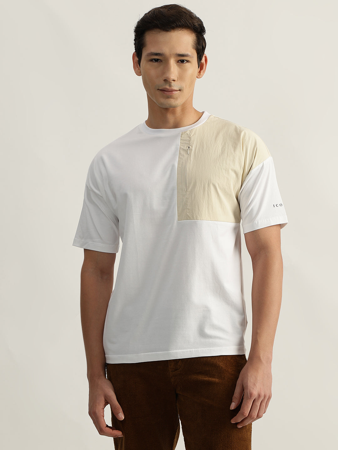Iconic Men White Round Neck Tshirt