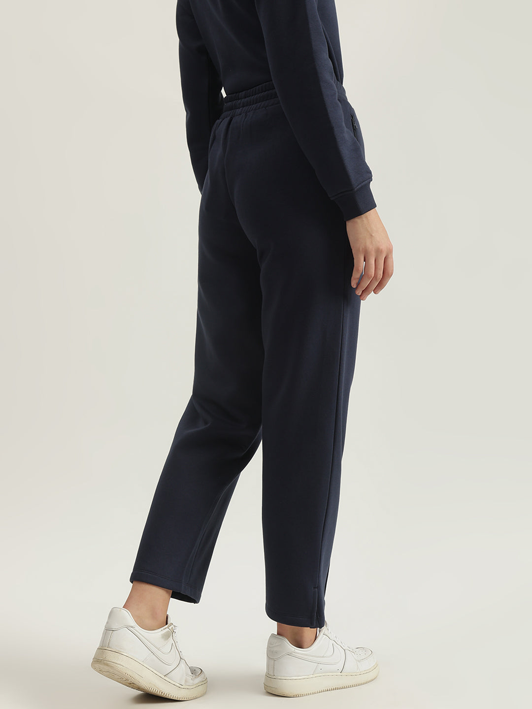 Elle Women Navy Solid Straight Fit Mid-Rise Track Pants