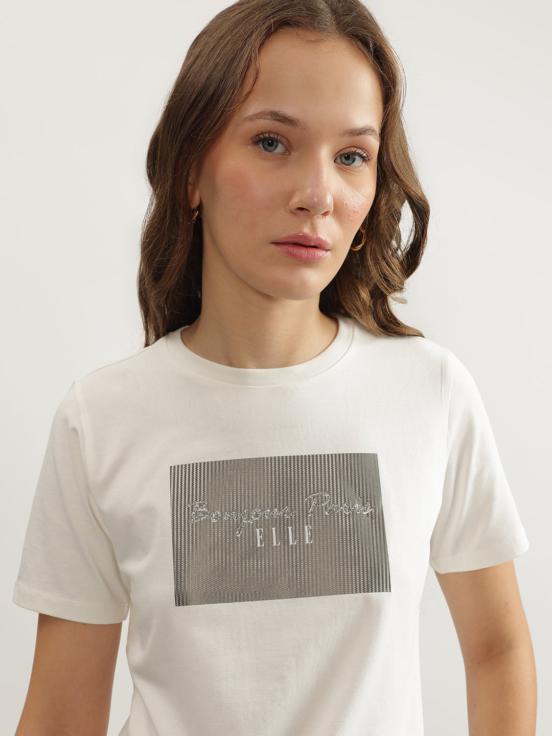 Elle Women White Solid Round Neck Short Sleeves Tshirt