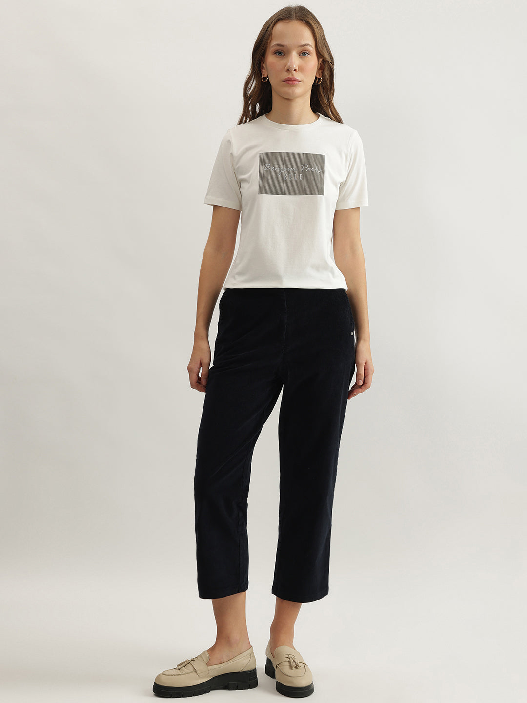 Elle Women White Solid Round Neck Short Sleeves Tshirt