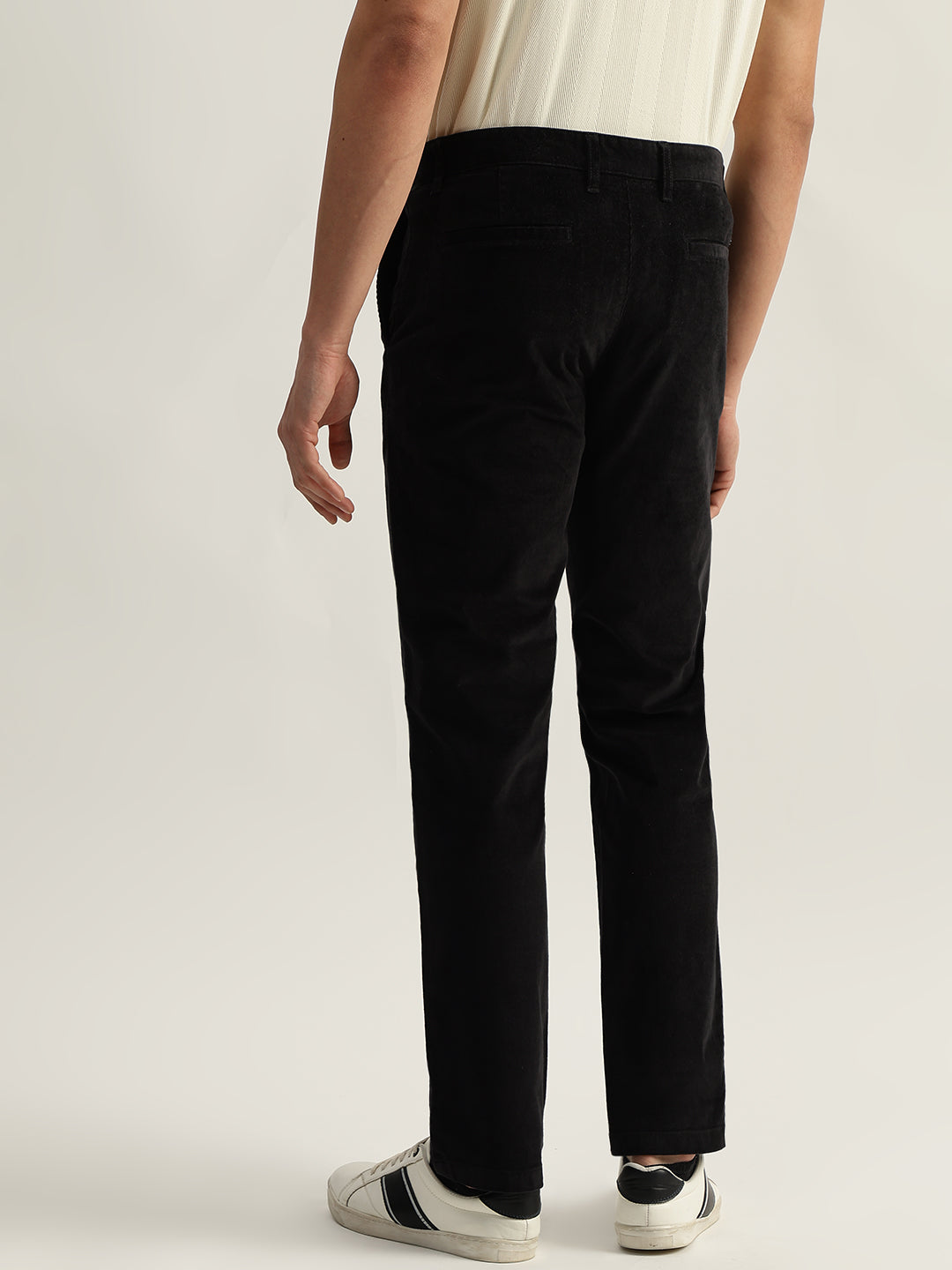 Iconic Men Black Slim Fit Solid Trouser