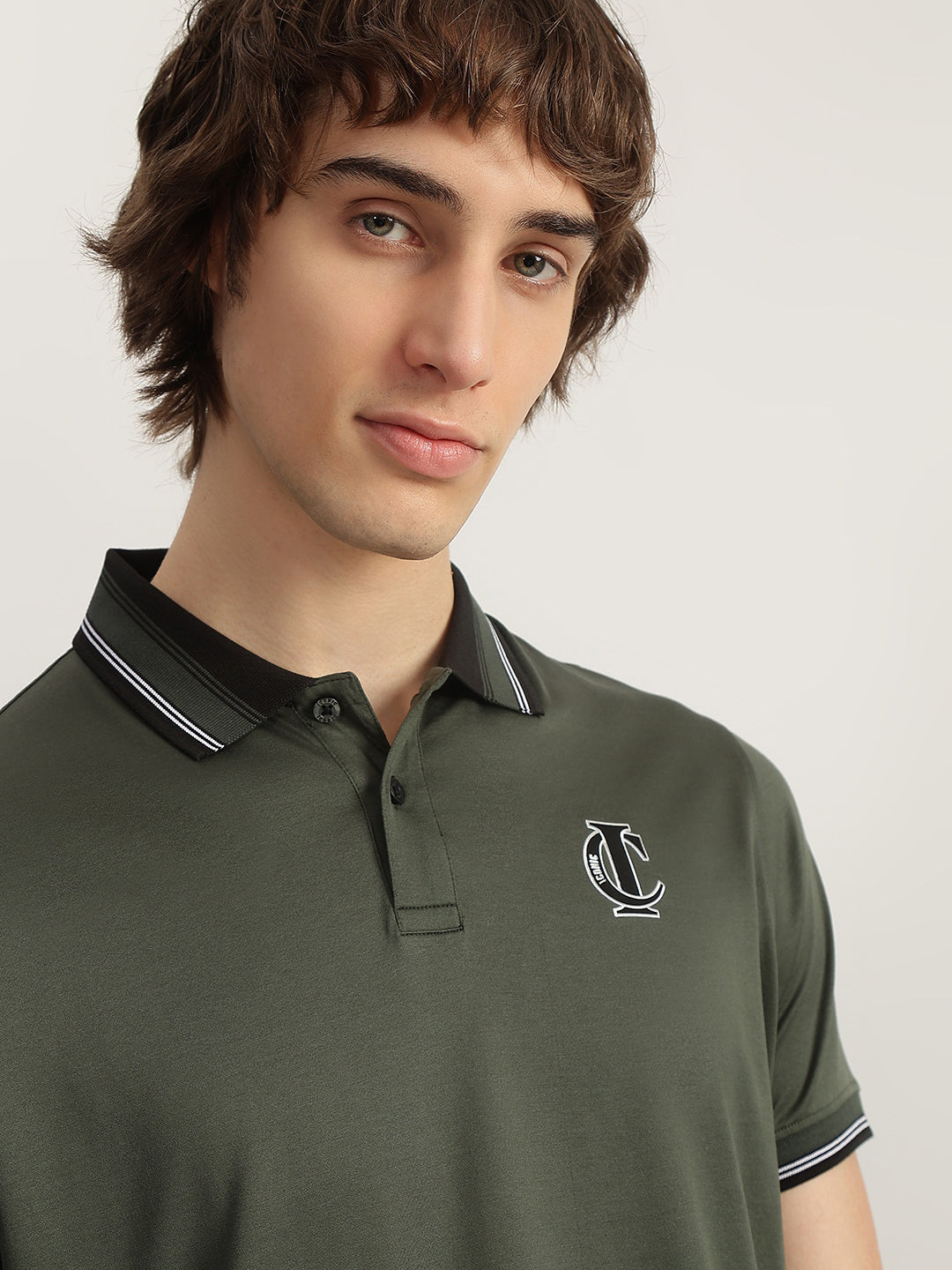 Iconic Men Olive Solid Polo Neck Short Sleeves Tshirt