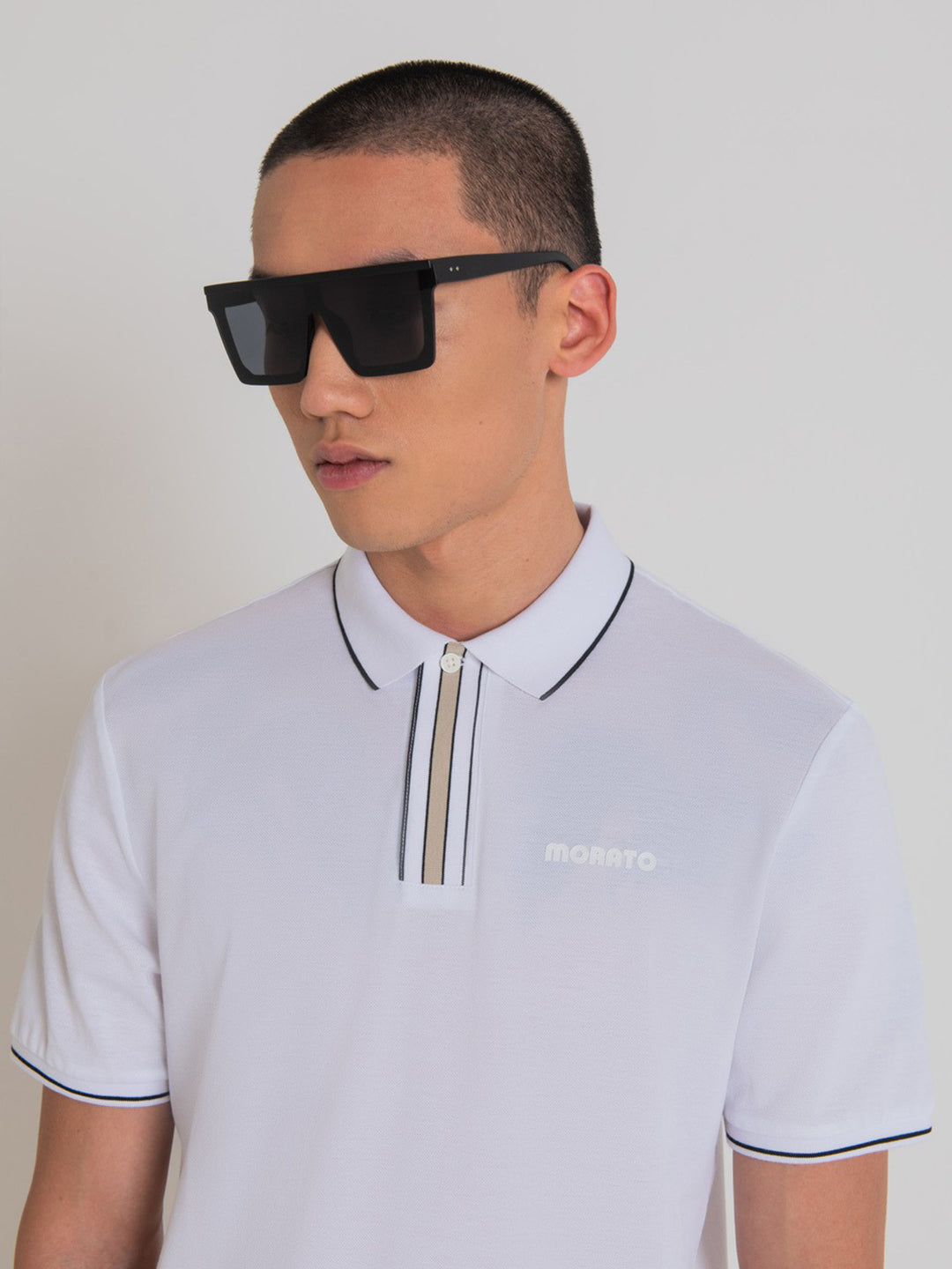 Antony Morato Men White Solid Collared Short Sleeves Polo Tshirt