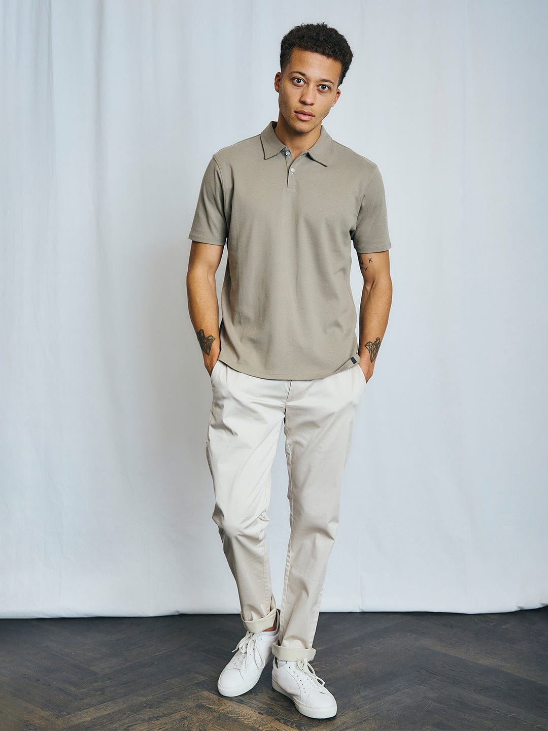 Bruun & Stengade Men Green Solid Polo Tshirt