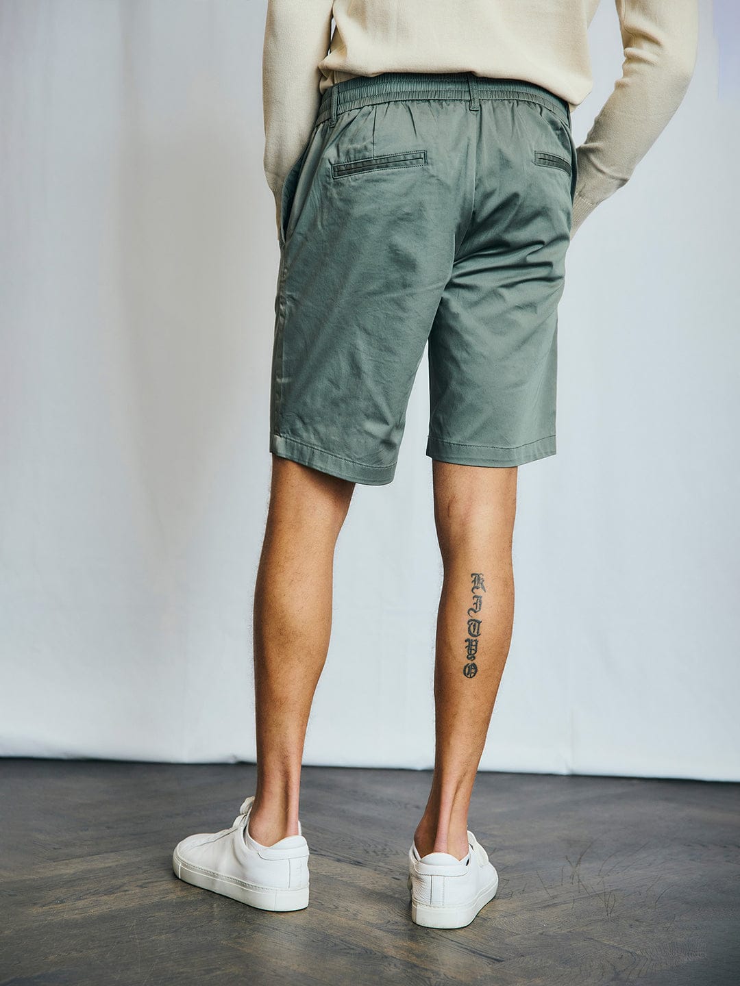 Bruun & Stengade Men Green Regular Fit Solid Shorts