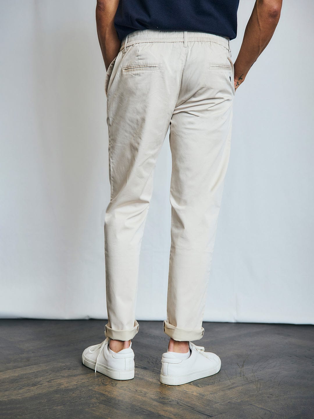 Bruun & Stengade Men Beige Regular Fit Solid Trouser