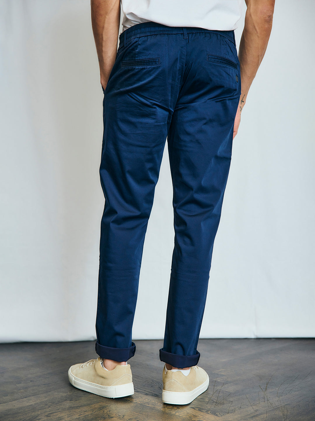 Bruun & Stengade Men Navy Regular Fit Solid Trouser