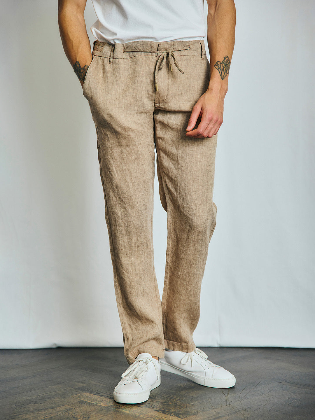 Bruun & Stengade Men Brown Regular Fit Solid Trouser