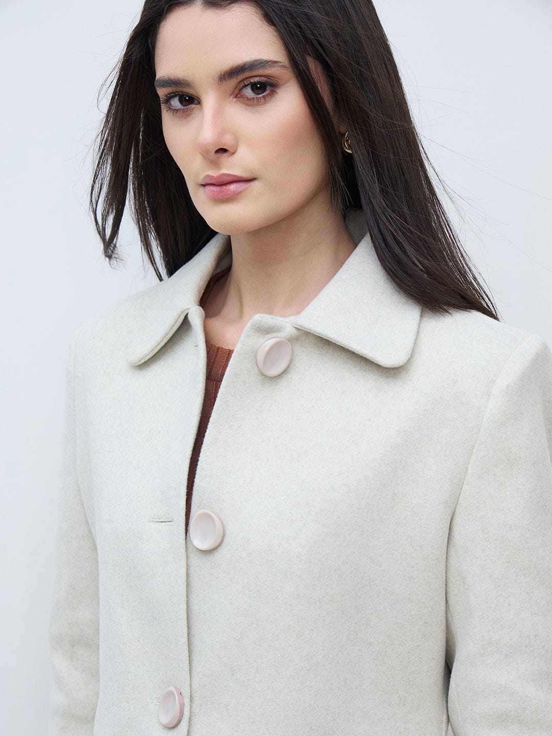 Elle Women Off White Solid Lapel Collar Overcoat