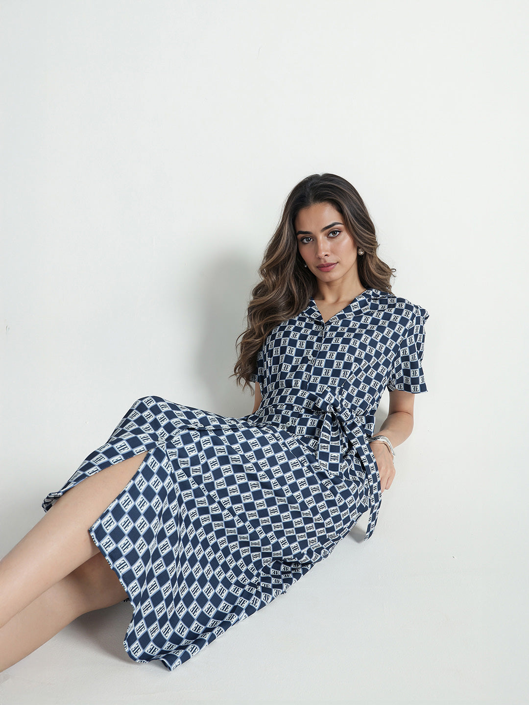 Elle Women Multi Geometric Print Collar Dress