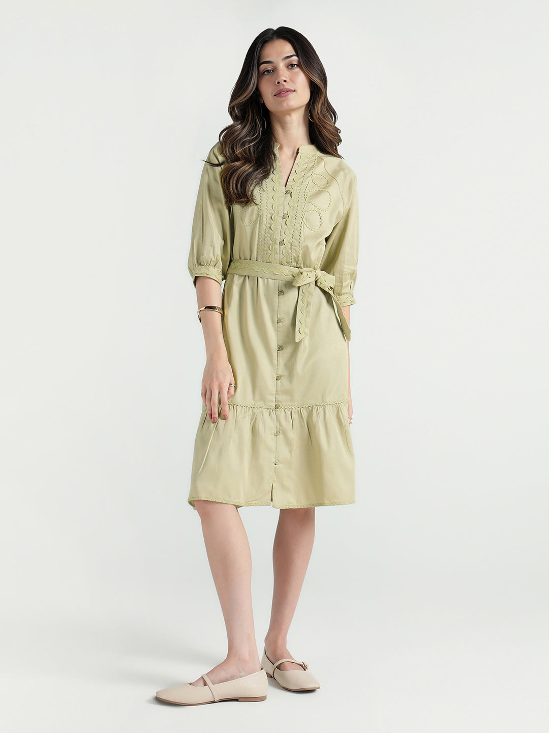 Elle Women Green Plain Band Collar Dress