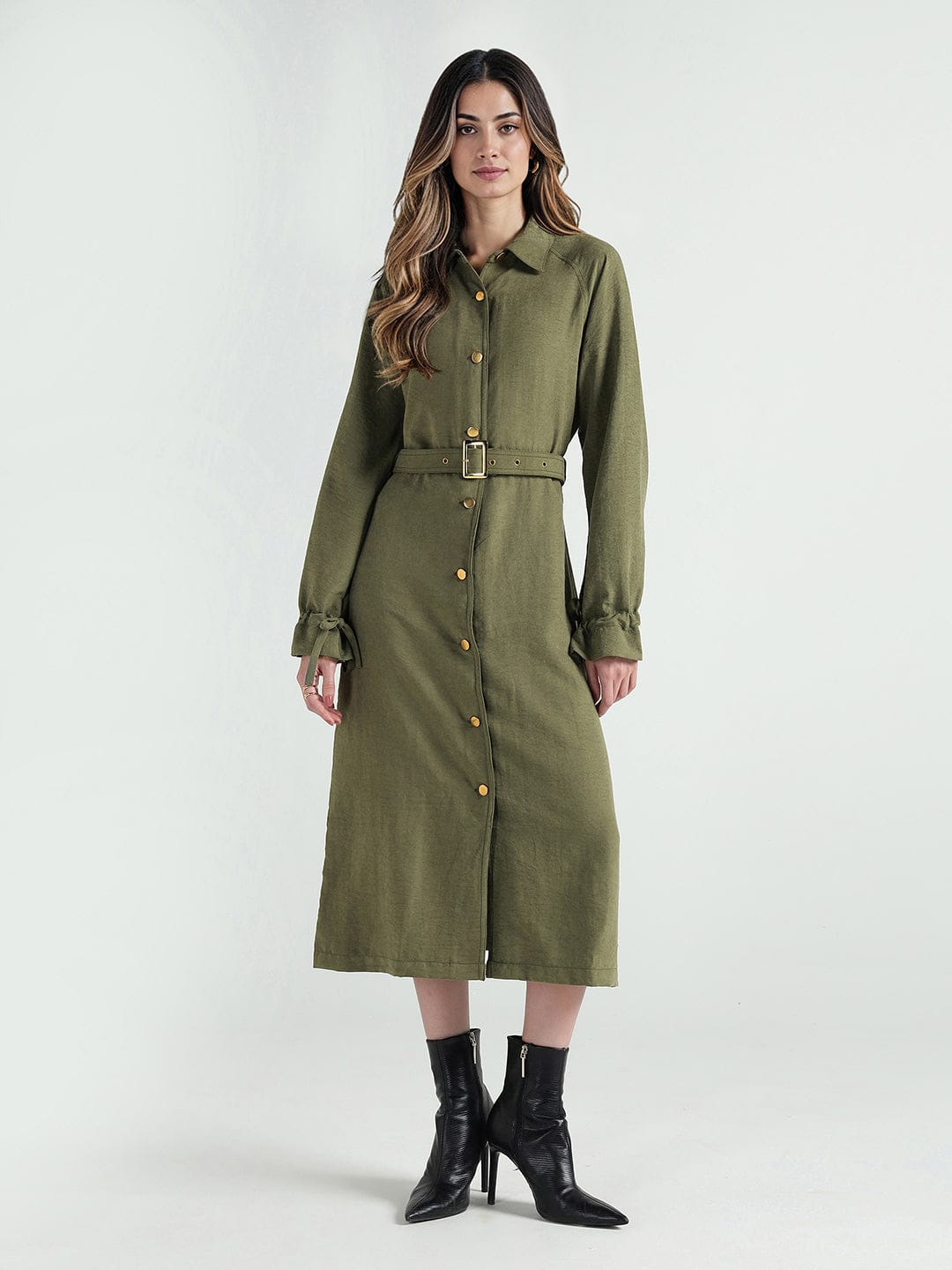 Elle Women Green Solid Collar Dress