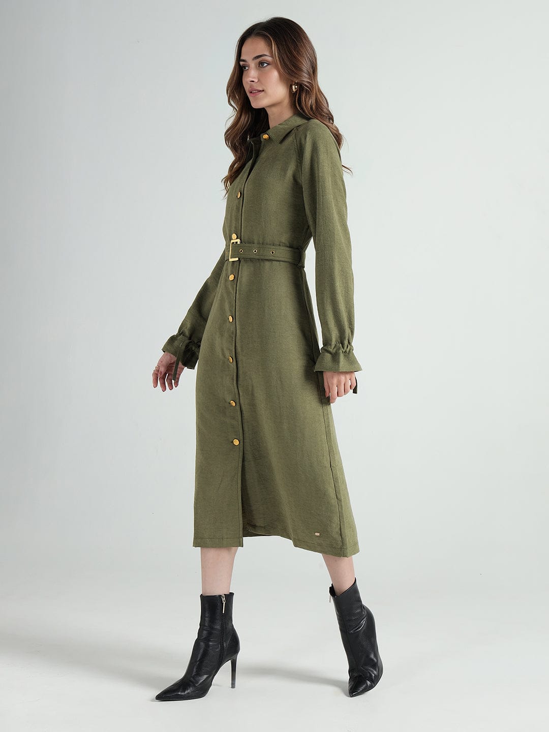Elle Women Green Solid Collar Dress
