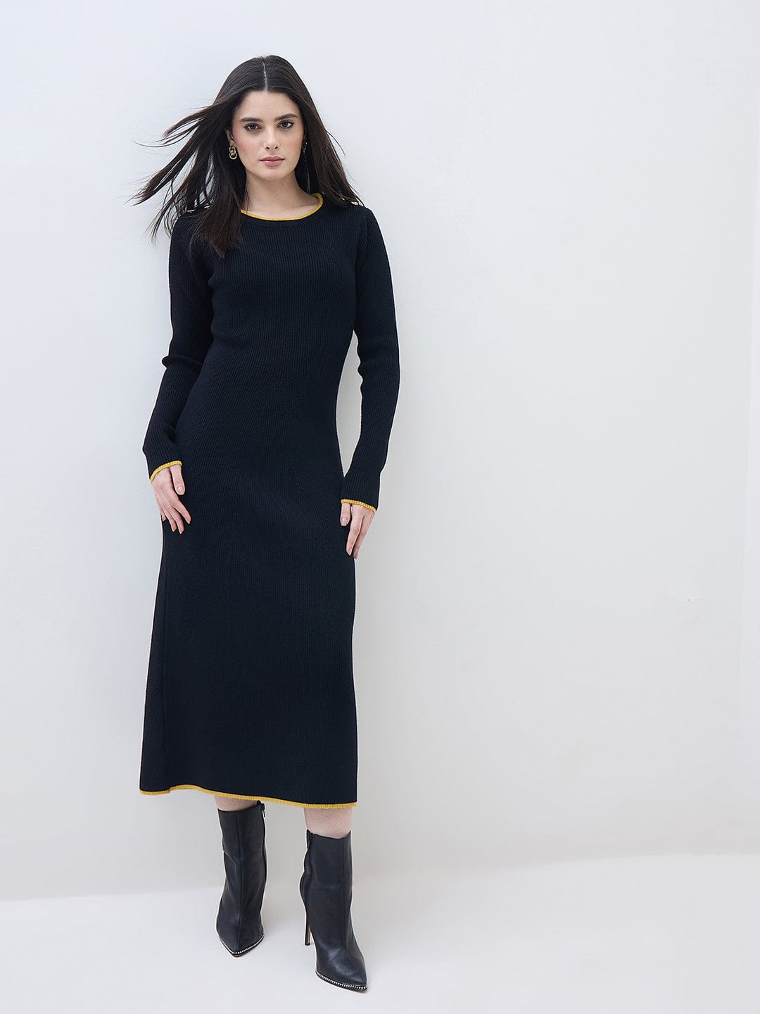 ELLE Women Black Textured Flared Fit Midi Dress