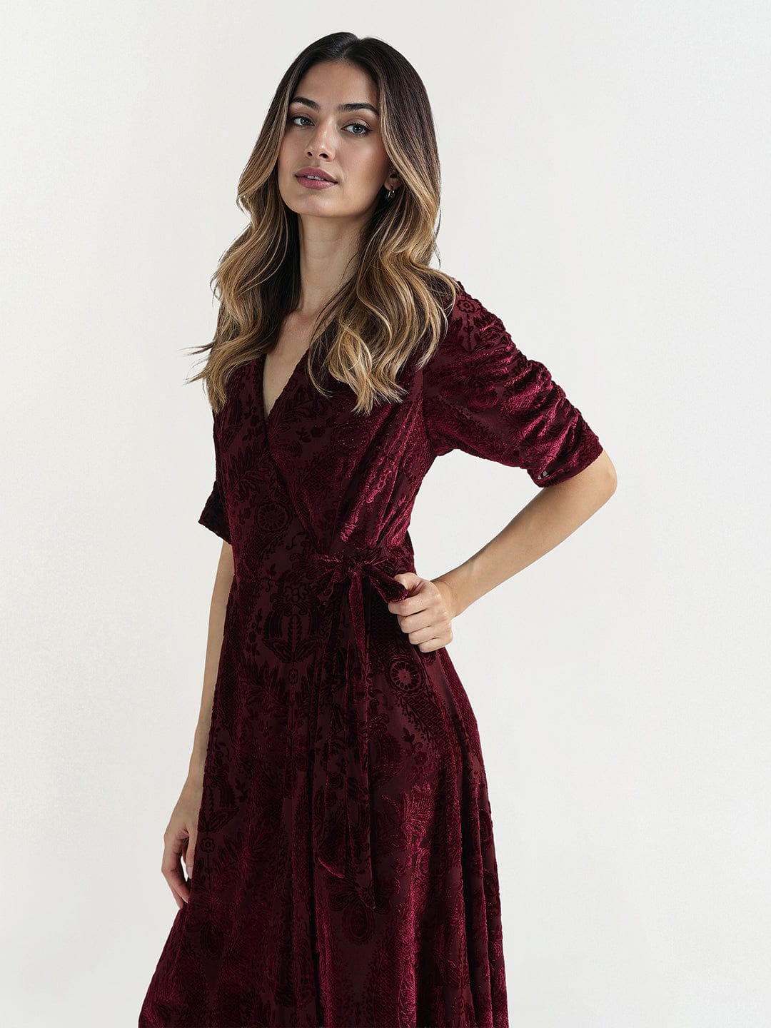 Elle Women Red Printed V Neck Dress