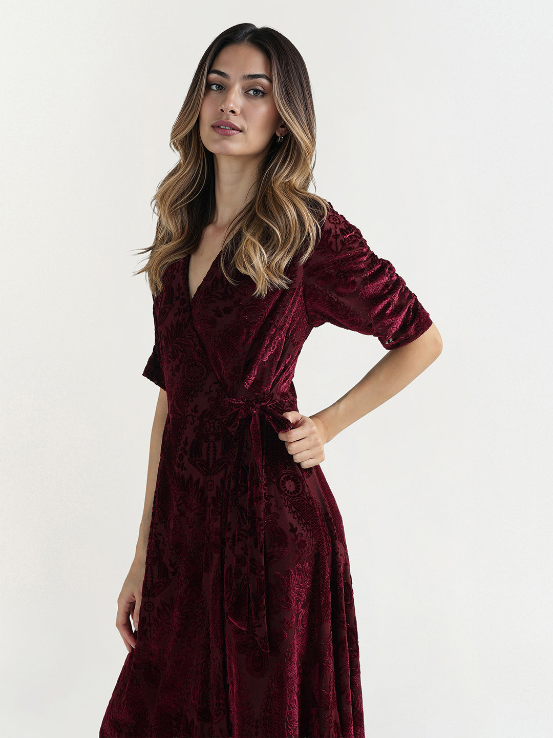 Elle Women Red Printed V Neck Dress