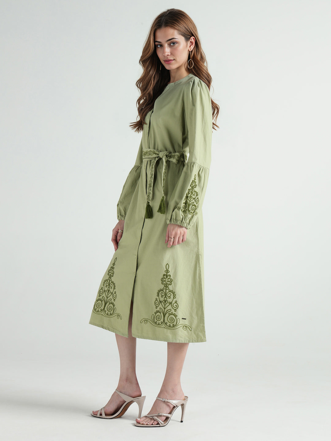 Elle Women Green Embroidered Band Collar Dress