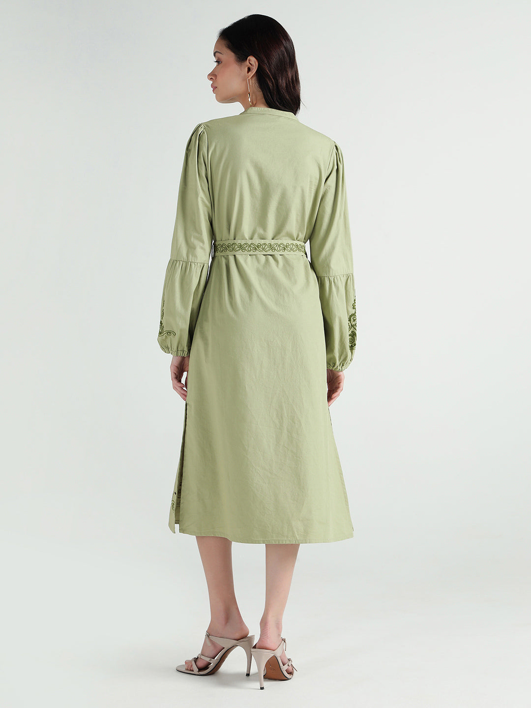 Elle Women Green Embroidered Band Collar Dress