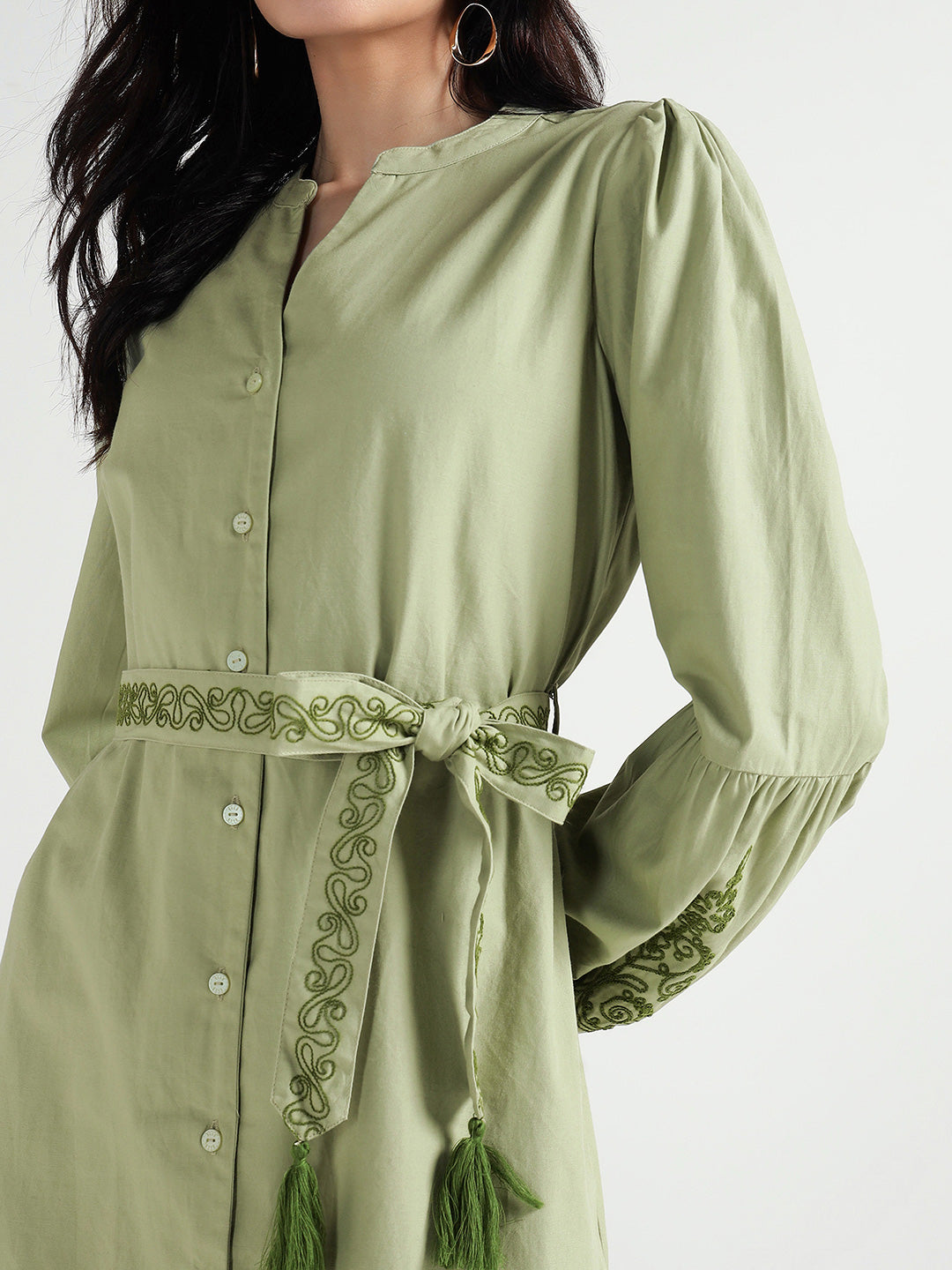 Elle Women Green Embroidered Band Collar Dress