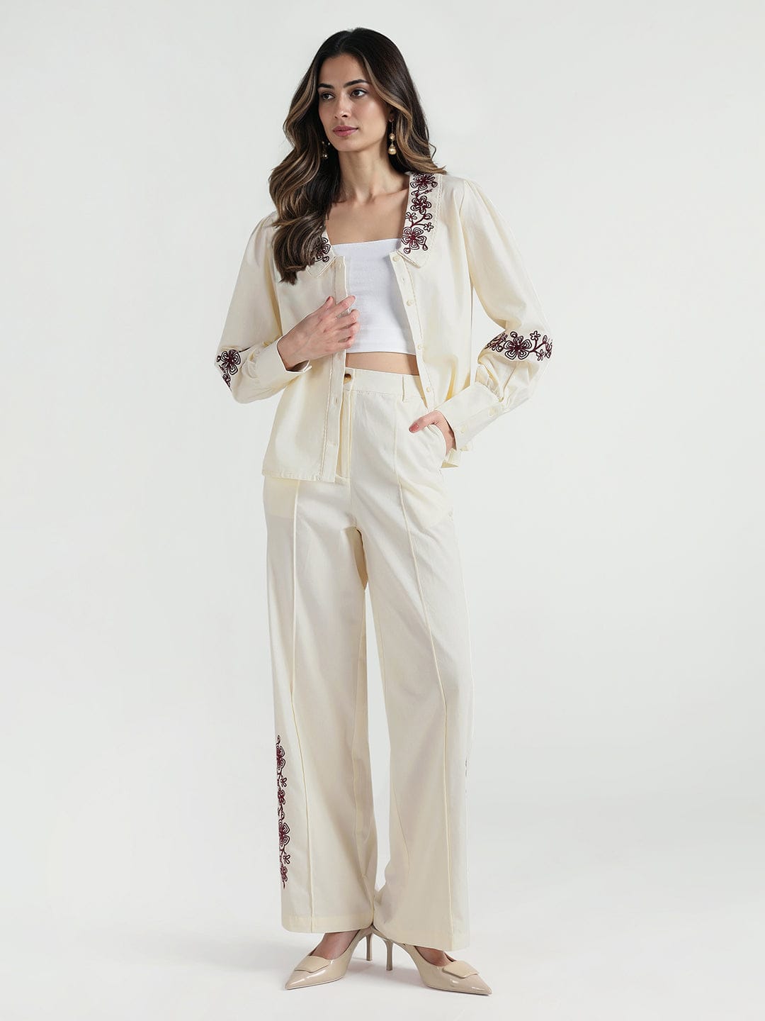 Elle Women Cream Fit And Flare Embroidered Trouser