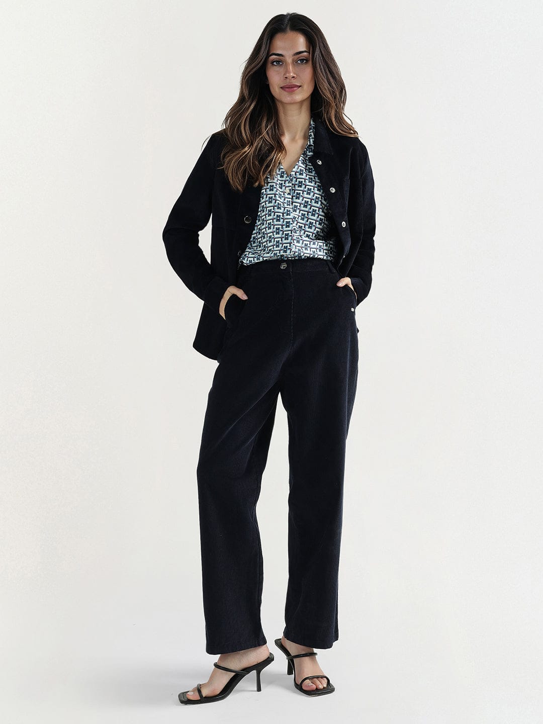 Elle Women Blue Regular Fit Solid Trouser