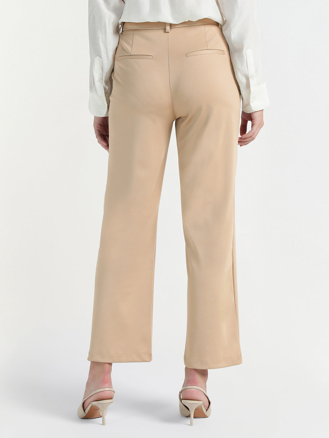 Elle Women Cream Regular Fit Solid Trouser