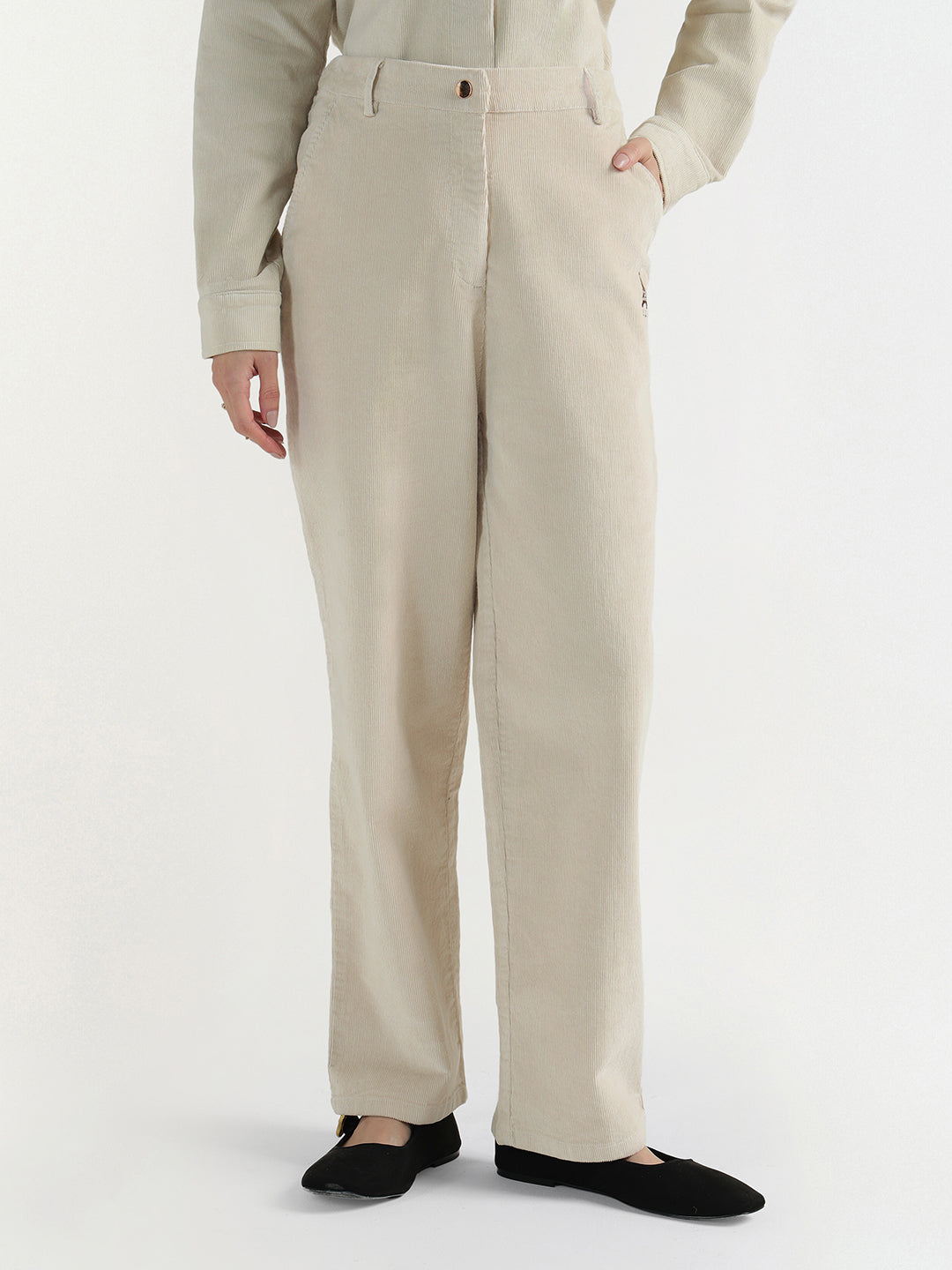 Elle Women Cream Regular Fit Solid Trouser