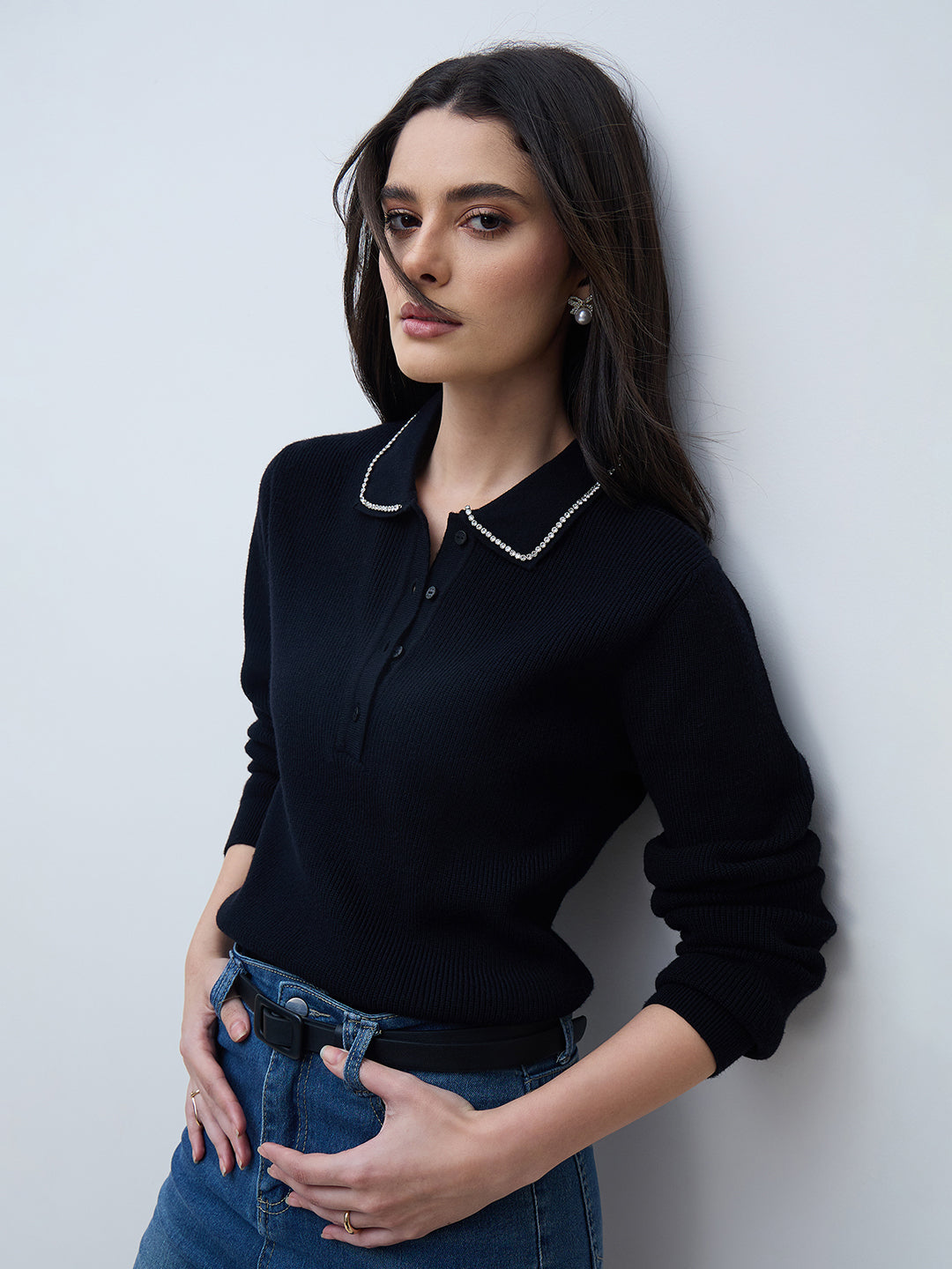 Elle Women Black Solid Collared Sweater