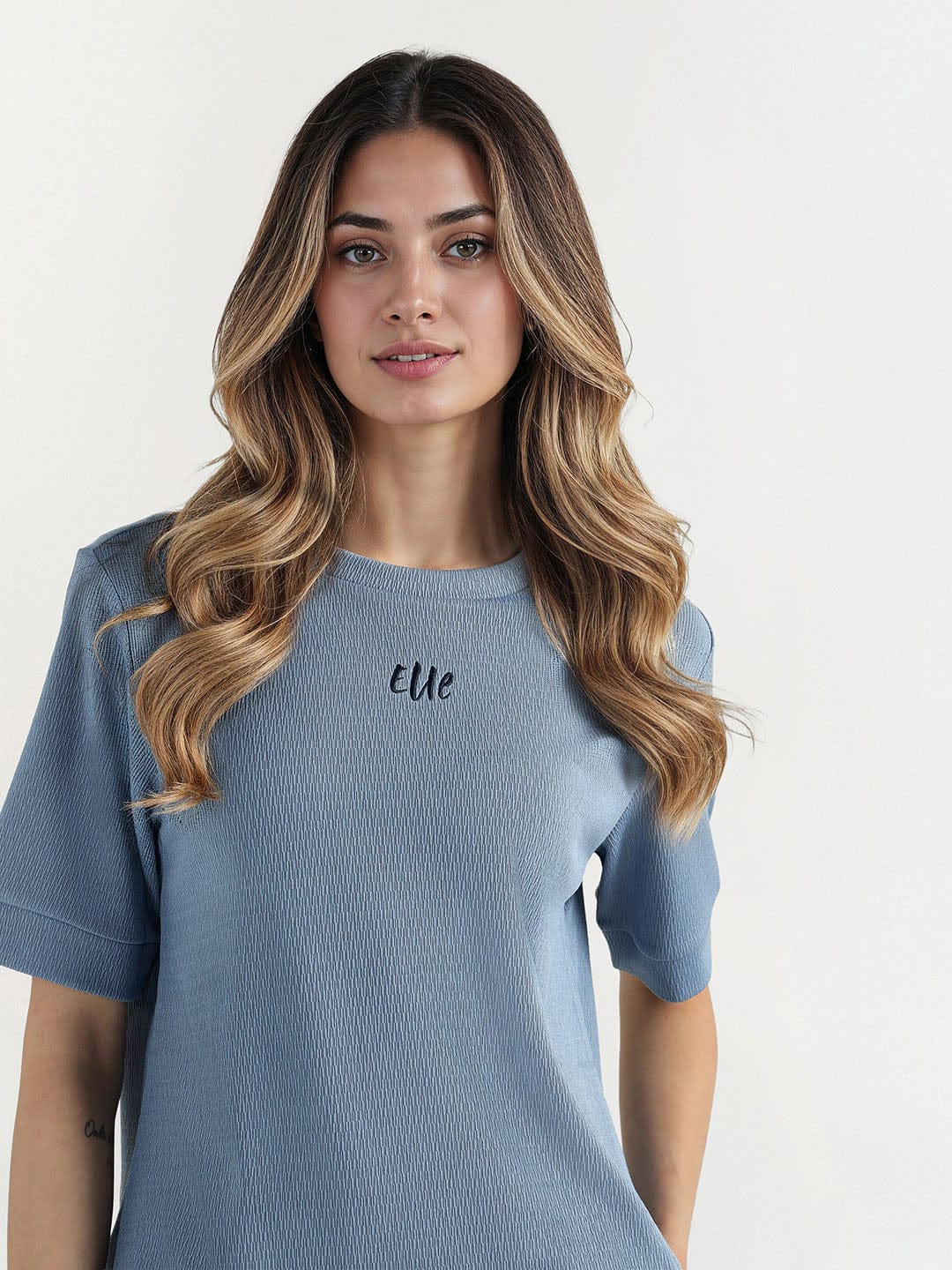 Elle Women Blue Textured Round Neck Tshirt